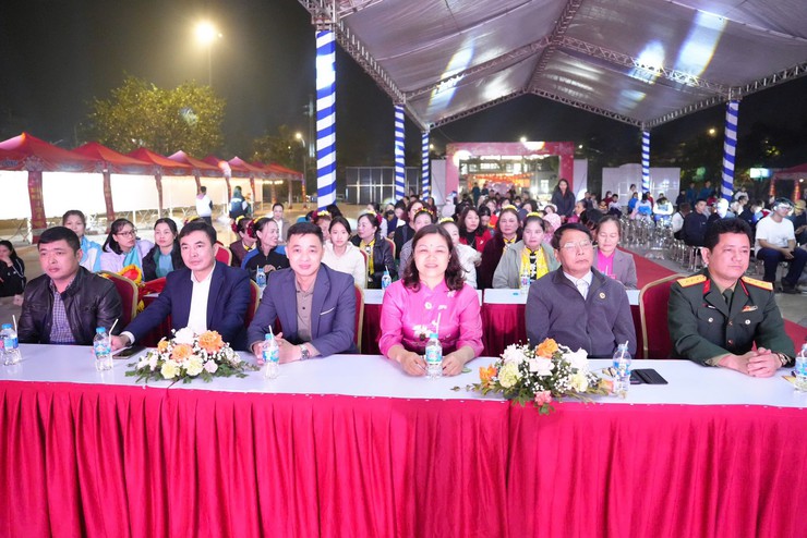 TẾT QUÂN DÂN – XUÂN GẮN KẾT, NGHĨA TÌNH LAN TỎA- Ảnh 1.