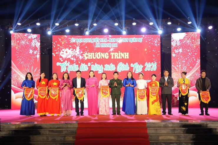 TẾT QUÂN DÂN – XUÂN GẮN KẾT, NGHĨA TÌNH LAN TỎA- Ảnh 5.