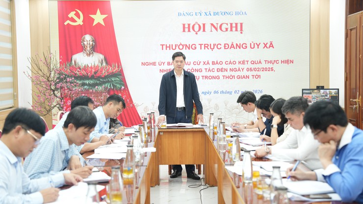 Thường trực Đảng uỷ xã họp, nghe báo cáo một số nội dung trọng tâm - Ảnh 8.