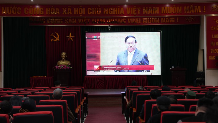 Đảng uỷ xã Dương Hoà tổ chức 15 điểm cầu kết nối trực tuyến hội nghị toàn quốc quán triệt và triển khai Nghị quyết Đại hội XIV của Đảng - Ảnh 8.