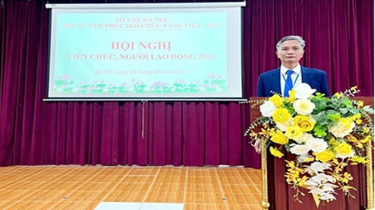 Hội nghị viên chức, người lao động và triển khai nhiệm vụ năm 2026 Trung tâm Phục hồi chức năng Việt - Hàn với phương châm “Dân chủ – Kỷ cương – Đổi mới – Hiệu quả” - Ảnh 1.