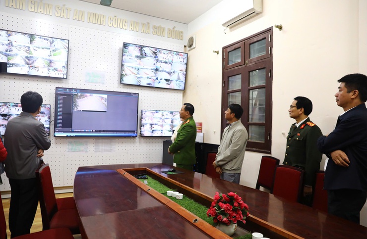 Xã Sơn Đồng: hoàn thành lắp đăt 43 mắt camera an ninh giai đoạn 1- Ảnh 1.