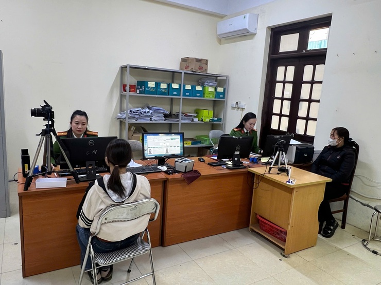 Nâng cao hiệu quả quản lý cư trú trong kỷ nguyên số 
theo tinh thần NĐ 282/2025/NĐ-CP- Ảnh 1.