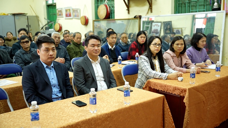 Xã Dương Hoà lấy ý kiến cử tri nơi cư trú đối với người ứng cử đại biểu HĐND các cấp tại thôn Minh Hiệp 2- Ảnh 2.