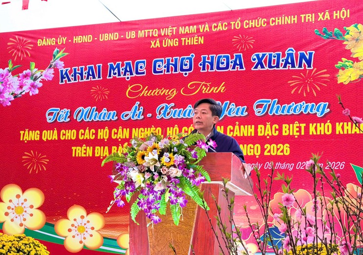 Chương trình "Tết Nhân ái – Xuân yêu thương" mang Tết ấm đến người dân xã Ứng Thiên

- Ảnh 14.
