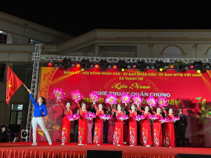 TƯNG BỪNG LIÊN HOAN NGHỆ THUẬT QUẦN CHÚNG “MỪNG ĐẢNG – MỪNG XUÂN” XÃ THANH TRÌ NĂM 2026- Ảnh 7.