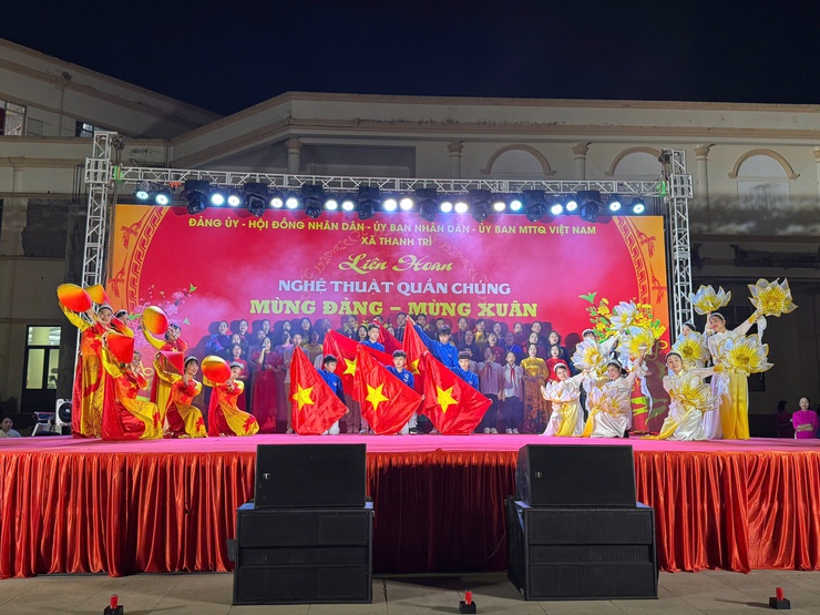 TƯNG BỪNG LIÊN HOAN NGHỆ THUẬT QUẦN CHÚNG “MỪNG ĐẢNG – MỪNG XUÂN” XÃ THANH TRÌ NĂM 2026- Ảnh 16.