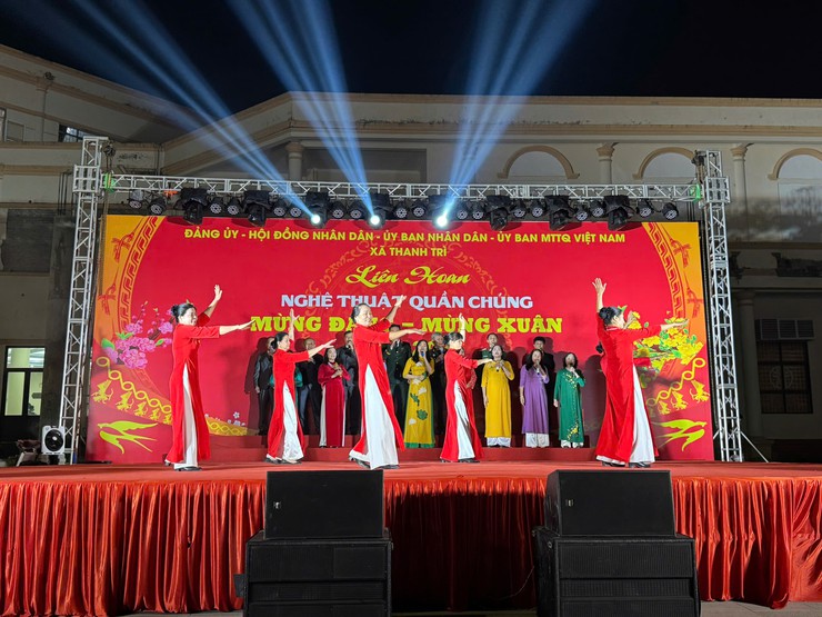 TƯNG BỪNG LIÊN HOAN NGHỆ THUẬT QUẦN CHÚNG “MỪNG ĐẢNG – MỪNG XUÂN” XÃ THANH TRÌ NĂM 2026- Ảnh 20.