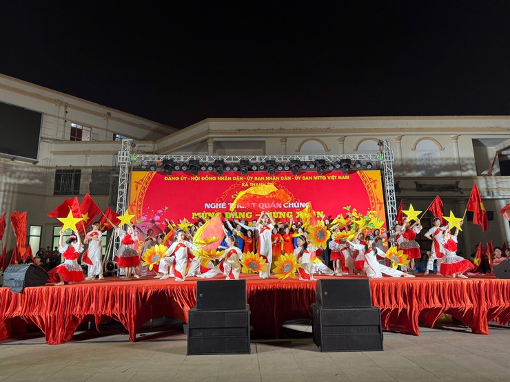 TƯNG BỪNG LIÊN HOAN NGHỆ THUẬT QUẦN CHÚNG “MỪNG ĐẢNG – MỪNG XUÂN” XÃ THANH TRÌ NĂM 2026- Ảnh 19.