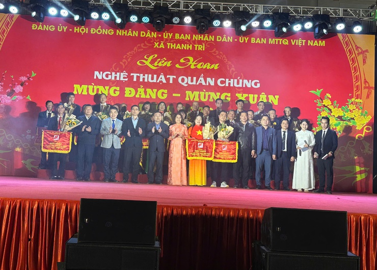 TƯNG BỪNG LIÊN HOAN NGHỆ THUẬT QUẦN CHÚNG “MỪNG ĐẢNG – MỪNG XUÂN” XÃ THANH TRÌ NĂM 2026- Ảnh 27.