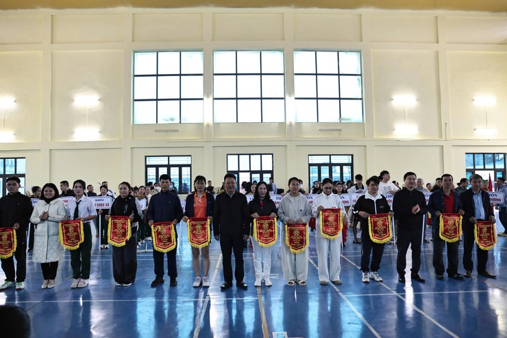 SÔI NỔI GIẢI THỂ THAO MỪNG ĐẢNG, MỪNG XUÂN BÍNH NGỌ 2026- Ảnh 2.