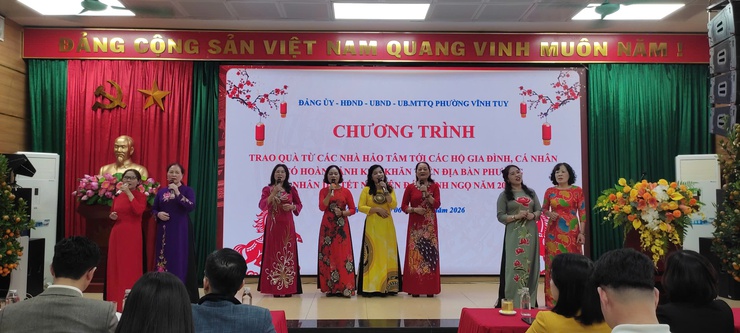 Trao yêu thương đến các hộ gia đình khó khăn trên địa bàn phường nhân dịp Tết nguyên đán Bính Ngọ -2026- Ảnh 10.