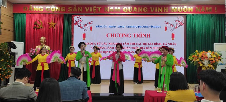 Trao yêu thương đến các hộ gia đình khó khăn trên địa bàn phường nhân dịp Tết nguyên đán Bính Ngọ -2026- Ảnh 8.