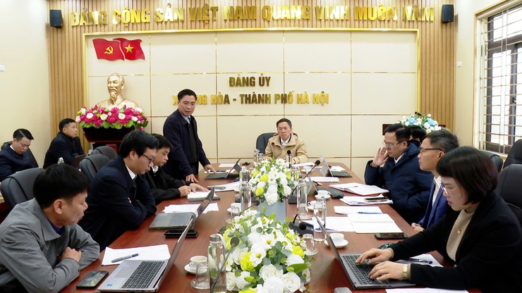 BAN CHỈ ĐẠO BẦU CỬ XÃ ỨNG HOÀ NGHE BÁO CÁO VỀ KẾT QUẢ MỘT SỐ NỘI DUNG TRONG CÔNG TÁC BẦU CỬ ĐẠI BIỂU HĐND NHIỆM KỲ 2026 – 2031.- Ảnh 3.