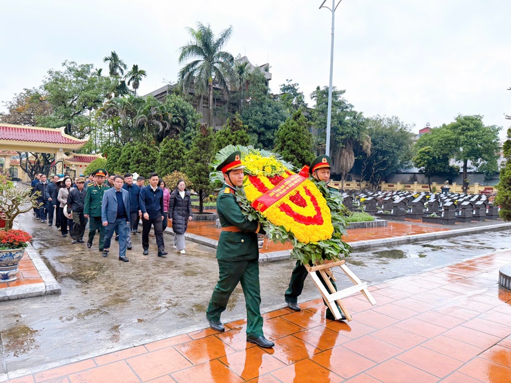 Phường Thanh Liệt: Giữ trọn đạo lý “Uống nước nhớ nguồn”, tiếp nối truyền thống cha anh- Ảnh 1.