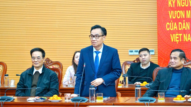 Các phường Từ Liêm, Xuân Phương, Đại Mỗ, Tây Mỗ gặp mặt nguyên lãnh đạo chủ chốt quận Nam Từ Liêm (cũ) qua các thời kỳ nhân dịp đầu xuân 2026- Ảnh 7.