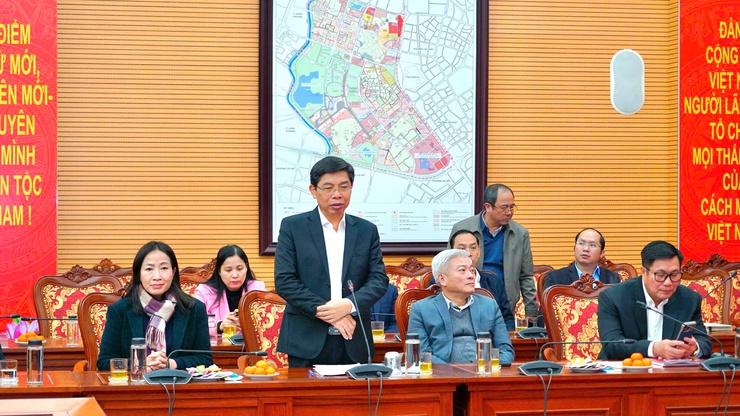 Các phường Từ Liêm, Xuân Phương, Đại Mỗ, Tây Mỗ gặp mặt nguyên lãnh đạo chủ chốt quận Nam Từ Liêm (cũ) qua các thời kỳ nhân dịp đầu xuân 2026- Ảnh 4.