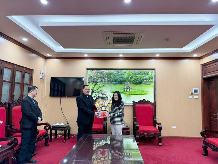 Lãnh đạo phường Chương Mỹ tiếp đoàn các tổ chức tôn giáo đến thăm, chúc Tết Nguyên đán Bính Ngọ năm 2026- Ảnh 2.