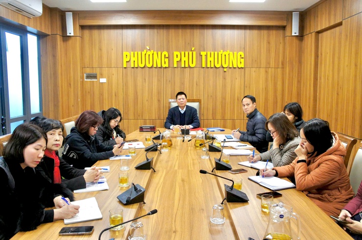 Phường Phú Thượng tham dự họp trực tuyến triển khai nhiệm vụ khắc phục tồn tại trong thực hiện Chương trình hành động số 05-CTr/TU về phát triển Giáo dục và Đào tạo- Ảnh 1.