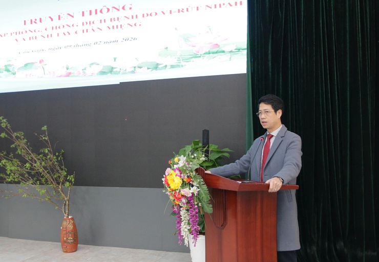 Cập nhật kiến thức về bệnh do vi rút Nipah và tay chân miệng cho cán bộ y tế và cộng tác viên- Ảnh 2.