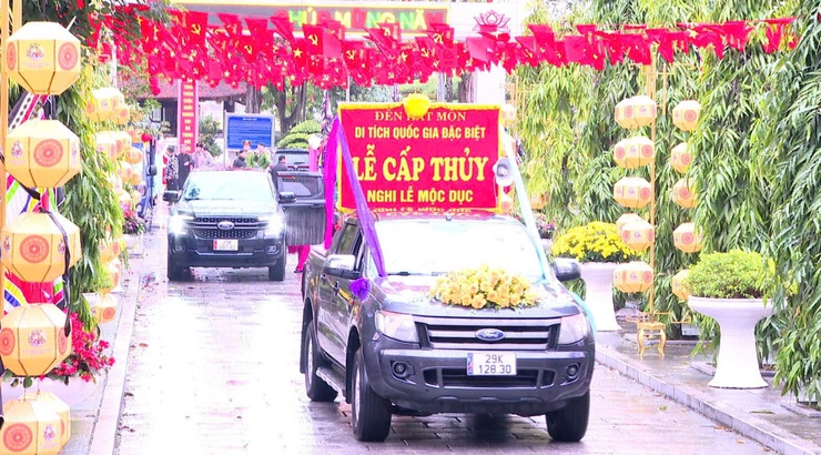                      Nghi Lễ cấp thuỷ Đền Hát Môn- Ảnh 2.