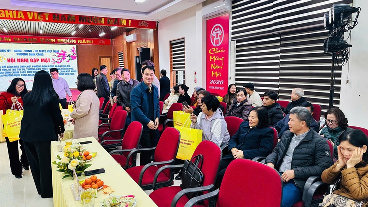 Phường Định Công tổ chức gặp mặt nguyên lãnh đạo và cán bộ chủ chốt Xuân Bính Ngọ 2026: Tri ân, đoàn kết và phát triển- Ảnh 10.