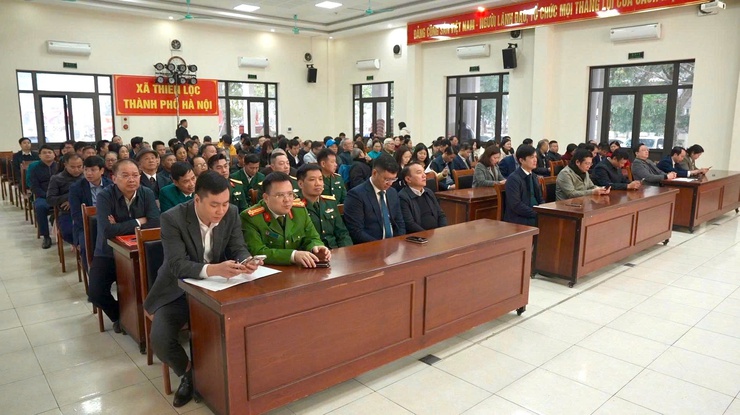 Xã Thiên Lộc tổ chức Hội nghị khen thưởng đối với các tập thể, cá nhân, hộ gia đình có thành tích xuất sắc trong công tác giải phóng mặt bằng dự án Cầu Thượng Cát và dự án Khu đô thị mới G19- Ảnh 3.