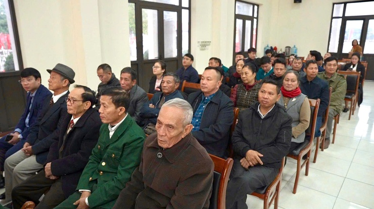 Xã Thiên Lộc tổ chức Hội nghị khen thưởng đối với các tập thể, cá nhân, hộ gia đình có thành tích xuất sắc trong công tác giải phóng mặt bằng dự án Cầu Thượng Cát và dự án Khu đô thị mới G19- Ảnh 4.