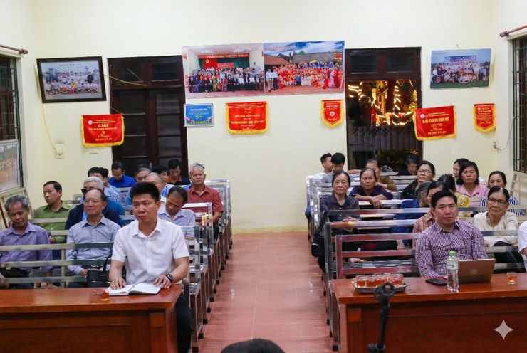 CHI BỘ THÔN PHƯỢNG CÁCH 2 NÂNG CAO CHẤT LƯỢNG SINH HOẠT THÁNG 3, NHẤN MẠNH TUYÊN TRUYỀN CUỘC BẦU CỬ ĐẠI BIỂU QUỐC HỘI VÀ HĐND CÁC CẤP- Ảnh 1.