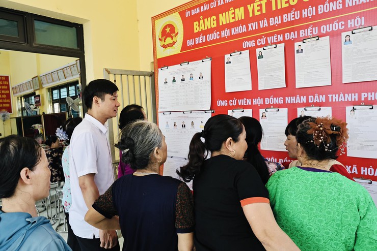 CỬ TRI HÒA XÁ PHẤN KHỞI TÌM HIỂU, NGHIÊN CỨU TIỂU SỬ, TRÍCH NGANG ỨNG CỬ VIÊN ĐẠI BIỂU QUỐC HỘI VÀ HĐND CÁC CẤP NHIỆM KỲ 2026 – 2031- Ảnh 1.