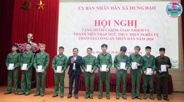 HỘI NGHỊ GẶP MẶT THANH NIÊN NHẬP NGŨ VÀ THỰC HIỆN NGHĨA VỤ THAM GIA CÔNG AN NHÂN DÂN NĂM 2026- Ảnh 3.