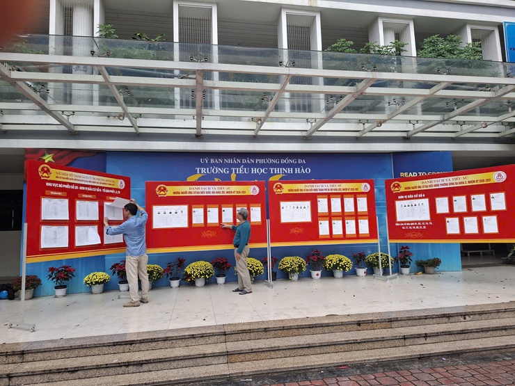 Phường Đống Đa hoàn thành niêm yết danh sách và tiểu sử những người ứng cử đại biểu Quốc hội và HĐND các cấp, nhiệm kỳ 2026 – 2031- Ảnh 4.