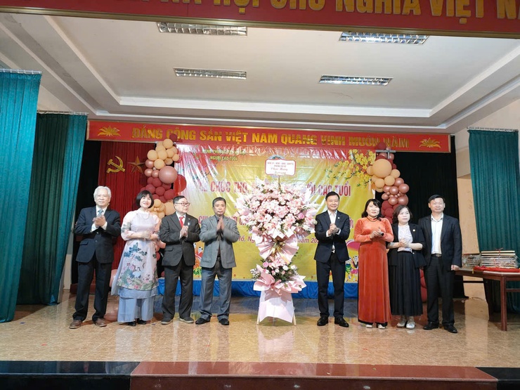 Phường Tây Hồ tổ chức Lễ chúc thọ, mừng thọ Xuân Bính Ngọ 2026: Tri ân thế hệ đi trước, tiếp nối truyền thống tốt đẹp!- Ảnh 14.