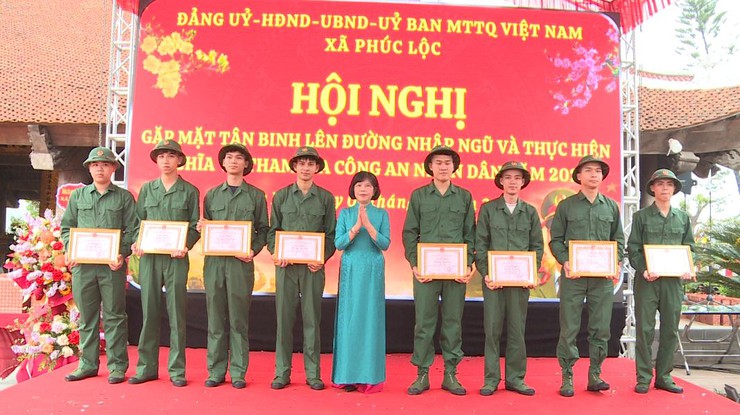 UBND xã Phúc Lộc tổ chức Hội nghị gặp mặt tân binh lên đường nhập ngũ và thực hiện nghĩa vụ tham gia Công an nhân dân năm 2026- Ảnh 6.