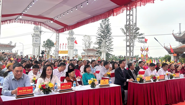Đình Vân Cốc mở hội Xuân Bính Ngọ 2026: Giữ gìn và lan tỏa giá trị truyền thống- Ảnh 1.
