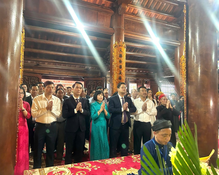 Đình Vân Cốc mở hội Xuân Bính Ngọ 2026: Giữ gìn và lan tỏa giá trị truyền thống- Ảnh 2.