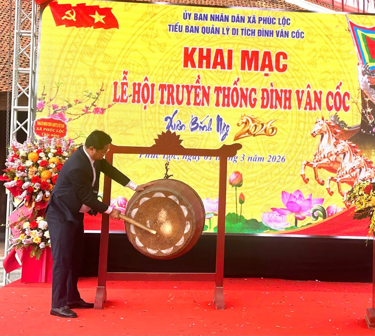 Đình Vân Cốc mở hội Xuân Bính Ngọ 2026: Giữ gìn và lan tỏa giá trị truyền thống- Ảnh 4.