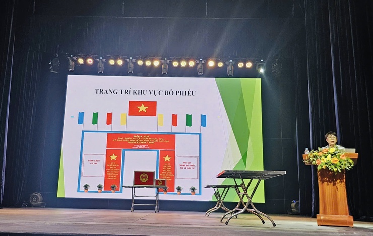 Phường Hai Bà Trưng: Tổ chức Hội nghị tập huấn trực tiếp nghiệp vụ công tác bầu cử đại biểu Quốc hội khóa XVI và đại biểu Hội đồng nhân dân  các cấp nhiệm kỳ 2026 - 2031.- Ảnh 4.