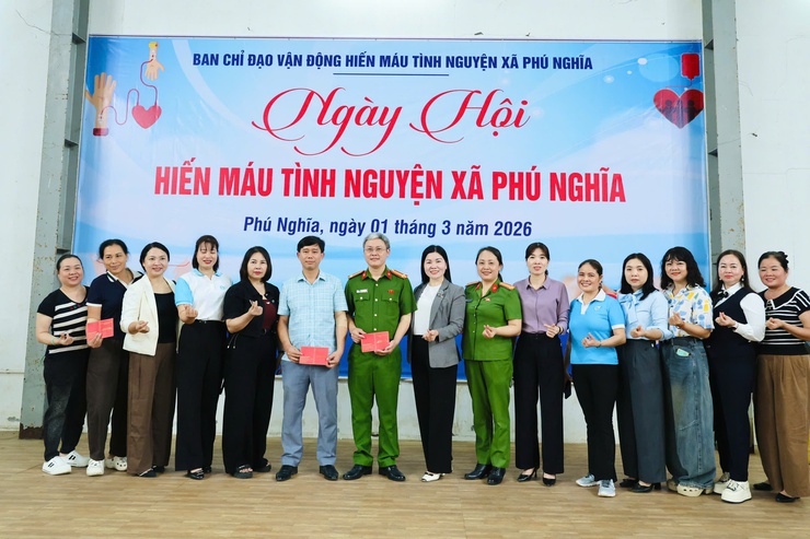 Sôi nổi Ngày hội hiến máu tình nguyện xã Phú Nghĩa năm 2026- Ảnh 13.