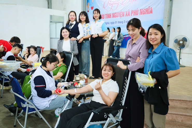 Sôi nổi Ngày hội hiến máu tình nguyện xã Phú Nghĩa năm 2026- Ảnh 17.