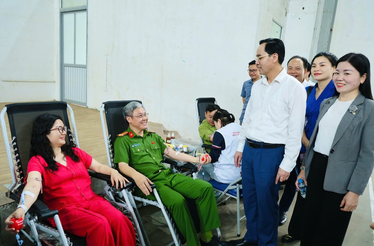 Sôi nổi Ngày hội hiến máu tình nguyện xã Phú Nghĩa năm 2026- Ảnh 9.