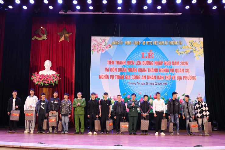 Thanh niên xã Thường Tín sẵn sàng lên đường nhập ngũ năm 2026- Ảnh 12.