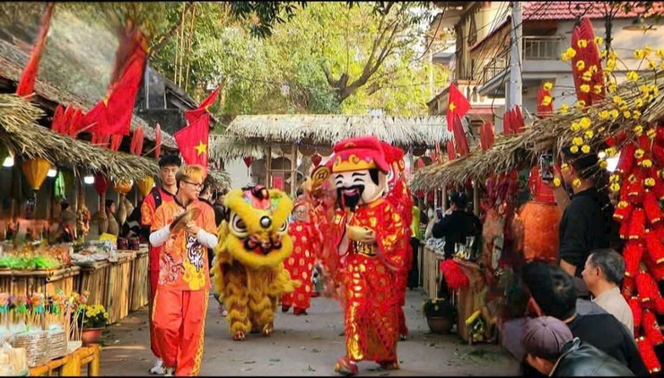 "TẾT LẠI ƯỚC LỄ" – KHI MÙA XUÂN Ở LẠI LÂU HƠN- Ảnh 3.