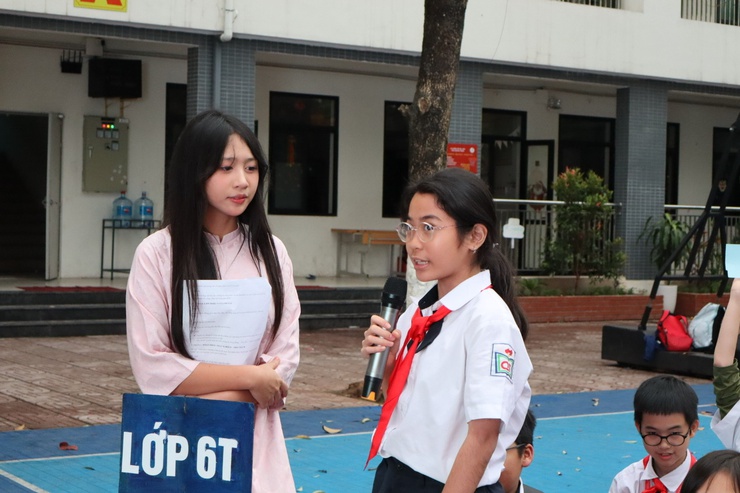 Trường THCS Quang Trung thực hiện chuyên đề truyền thông về "Giáo dục lối sống- ứng xử trong gia đình"- Ảnh 8.