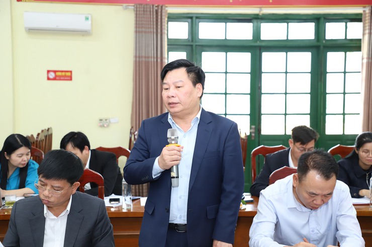 Đoàn công tác số 1 Thành ủy Hà Nội kiểm tra công tác chuẩn bị bầu cử tại xã Yên Xuân- Ảnh 4.