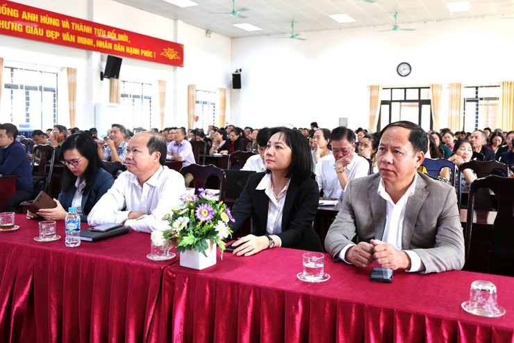 Xã Tam Hưng tập huấn nghiệp vụ công tác bầu cử- Ảnh 2.