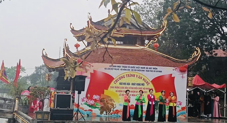 Chương trình đồng diễn dân vũ và văn nghệ chào mừng Ngày Quốc tế Phụ nữ 8/3, kỷ niệm 116 năm Ngày Quốc tế Phụ nữ- Ảnh 1.