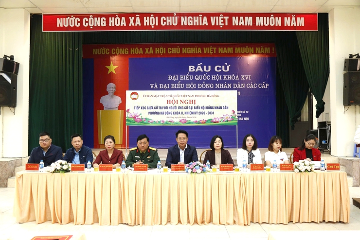 Cử tri tiếp xúc người ứng cử đại biểu HĐND phường Hà Đông- Ảnh 1.