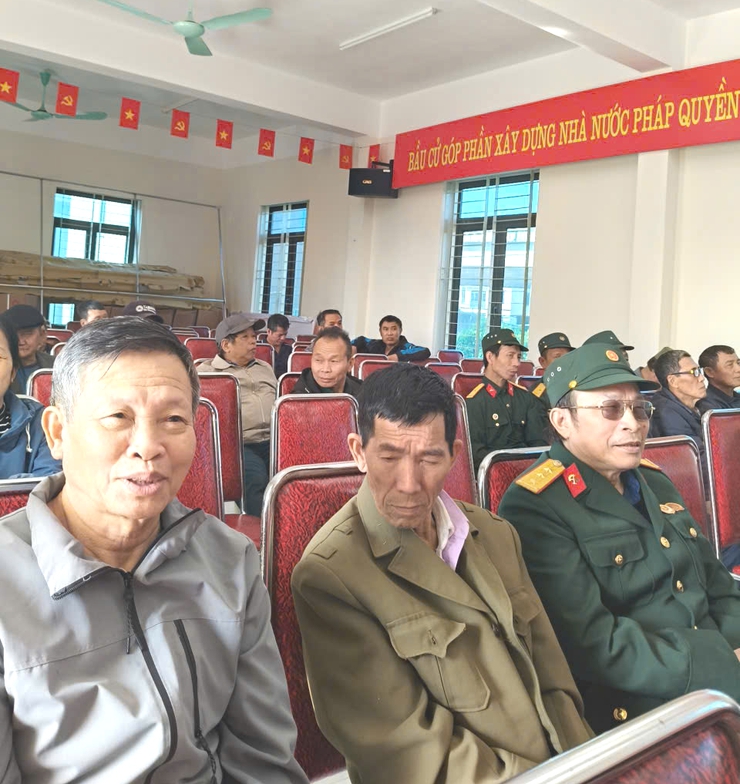 Hội Cựu chiến binh xã Vĩnh Thanh tổ chức mạn đàm tiểu sử các ứng cử viên đại biểu Quốc hội và HĐND các cấp- Ảnh 11.