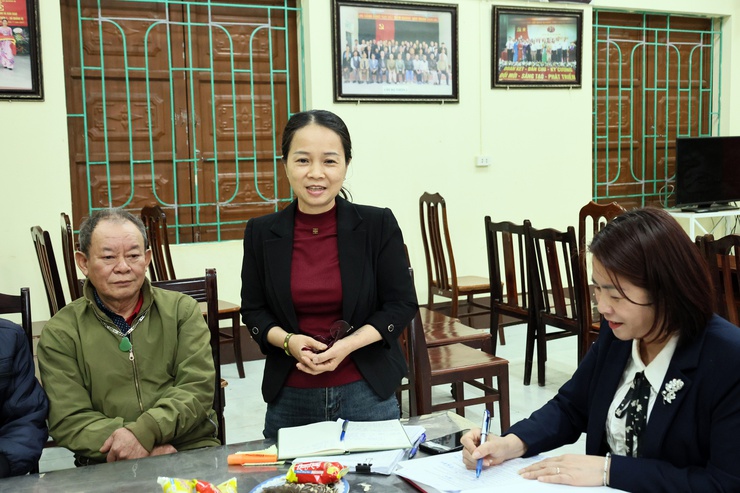 Đồng chí Trưởng Ban bầu cử số 02 Tô Thị Đào kiểm tra công tác chuẩn bị cho cuộc bầu cử đại biểu Quốc hội khóa XVI và đại biểu HĐND các cấp, nhiệm kỳ 2026 – 2031 tại đơn vị bầu cử số 02- Ảnh 6.